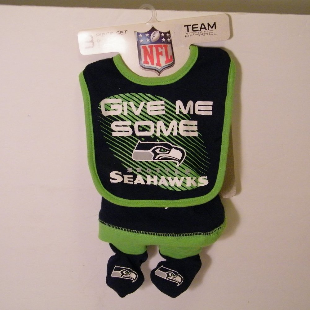NFL Seattle Seahawks Baby Gear newborn to 6 months set, Bib, Hat and Booties,